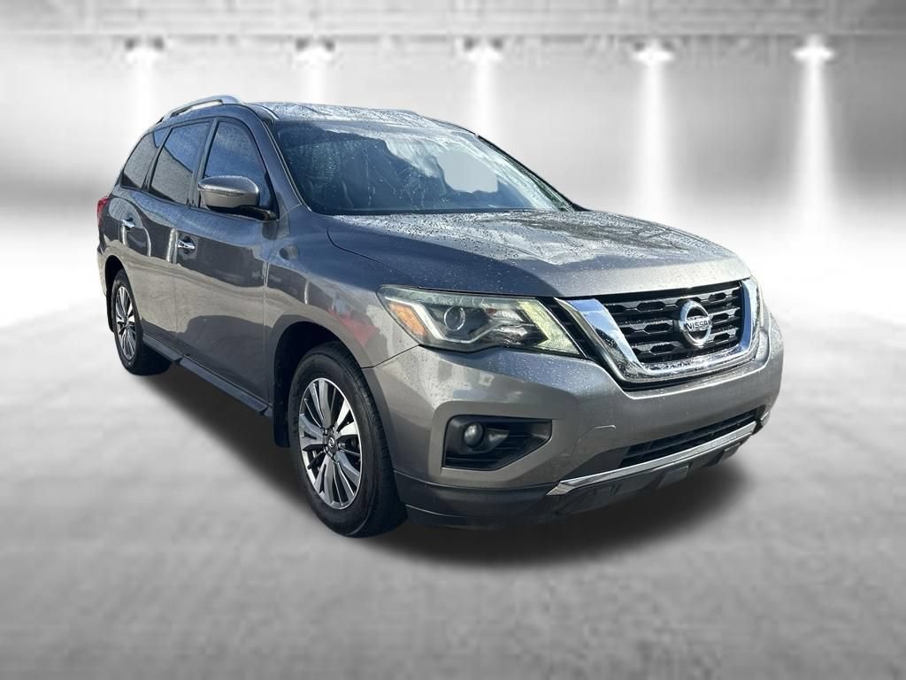 Used 2017 Nissan Pathfinder SV w/ Trailer Tow Package FWD video 2