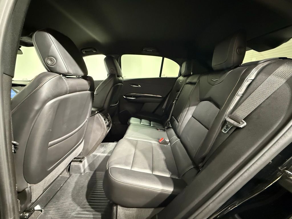 Used 2023 Cadillac XT4 Sport image 18