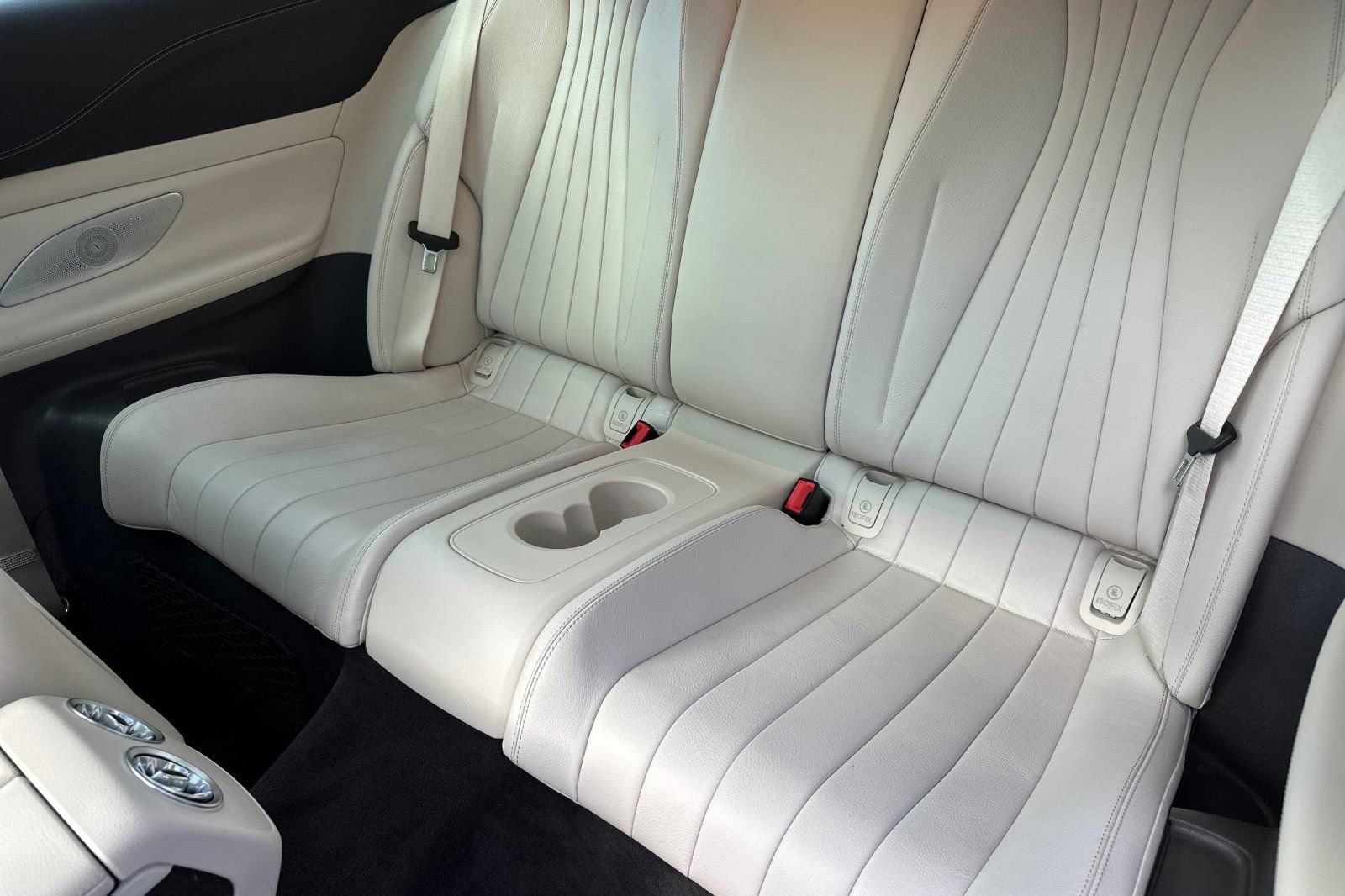 Used 2018 Mercedes-Benz E 400 E 400 image 12