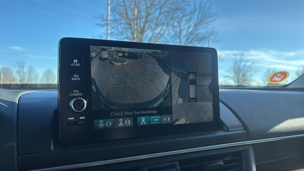 Certified 2024 Honda Pilot Elite image 22