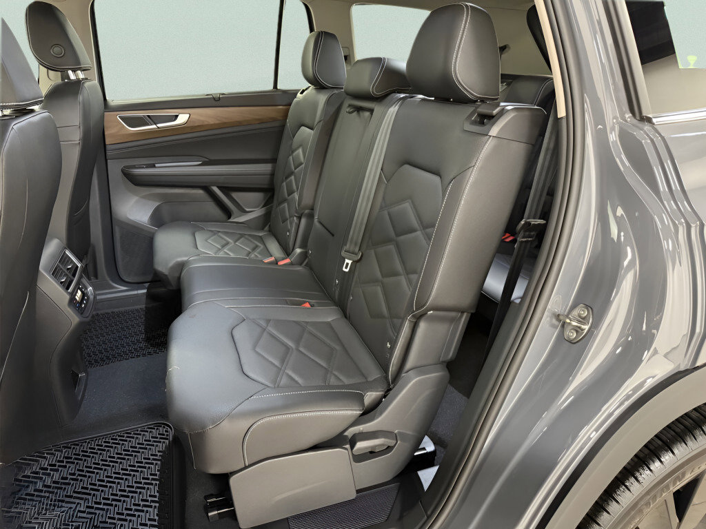 New 2026 Volkswagen Atlas SE image 19