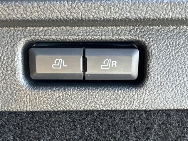 New 2026 Lincoln Corsair Premiere image 11