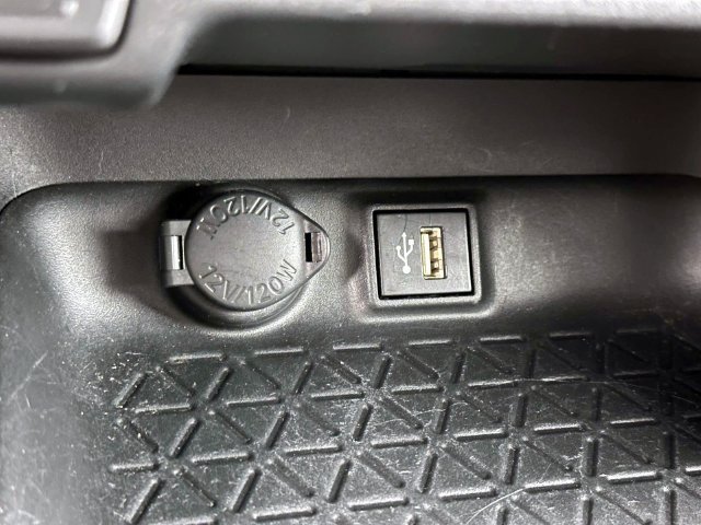 Used 2023 Toyota RAV4 LE AWD/4WD image 22