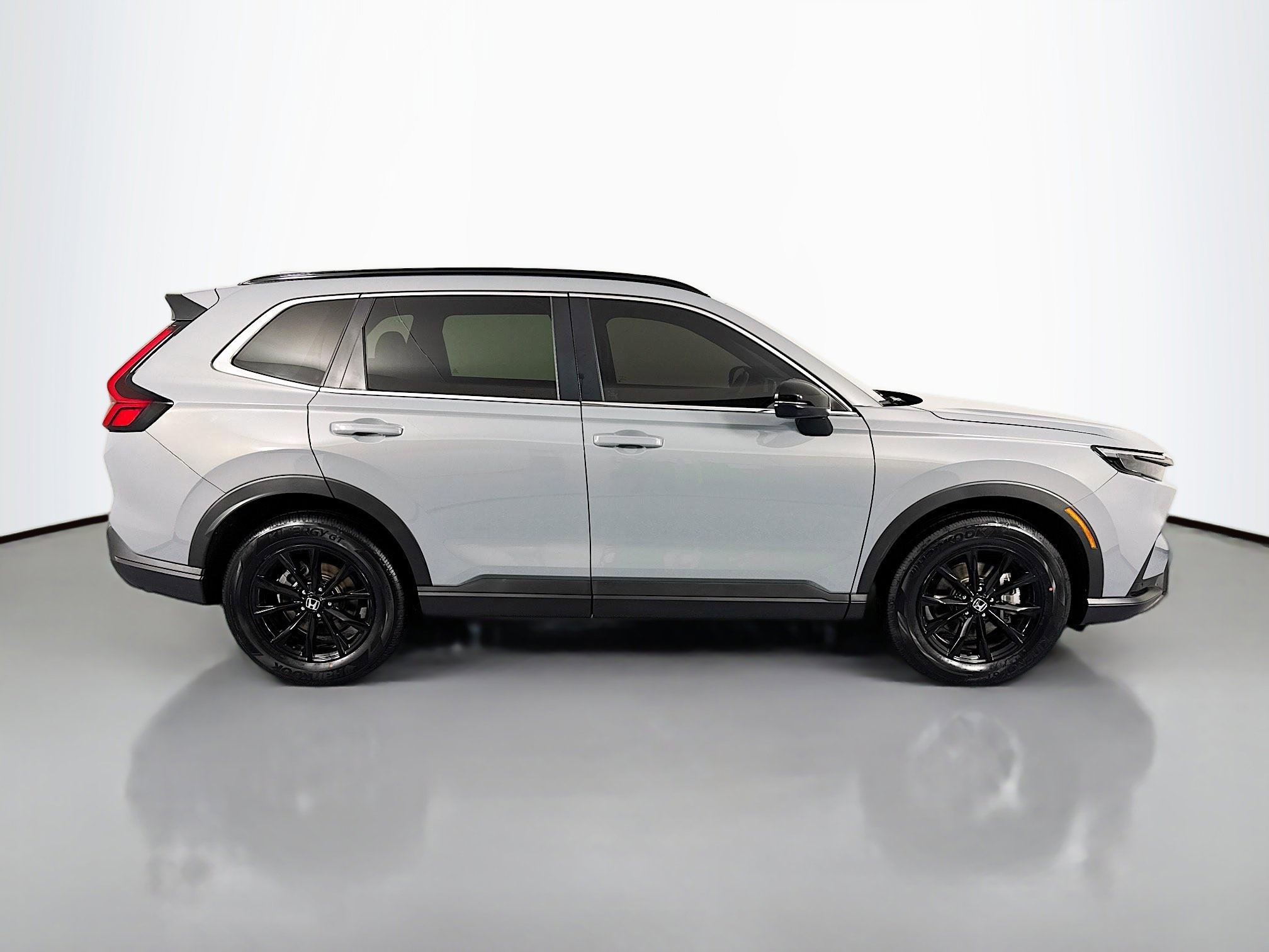 Certified 2024 Honda CR-V Sport-L image 4