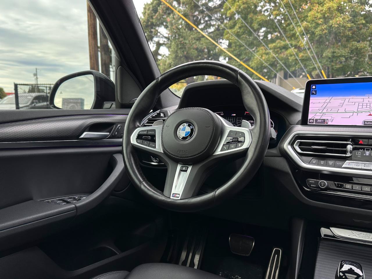 Used 2023 BMW X3 xDrive30i w/ M Sport Package AWD/4WD image 17