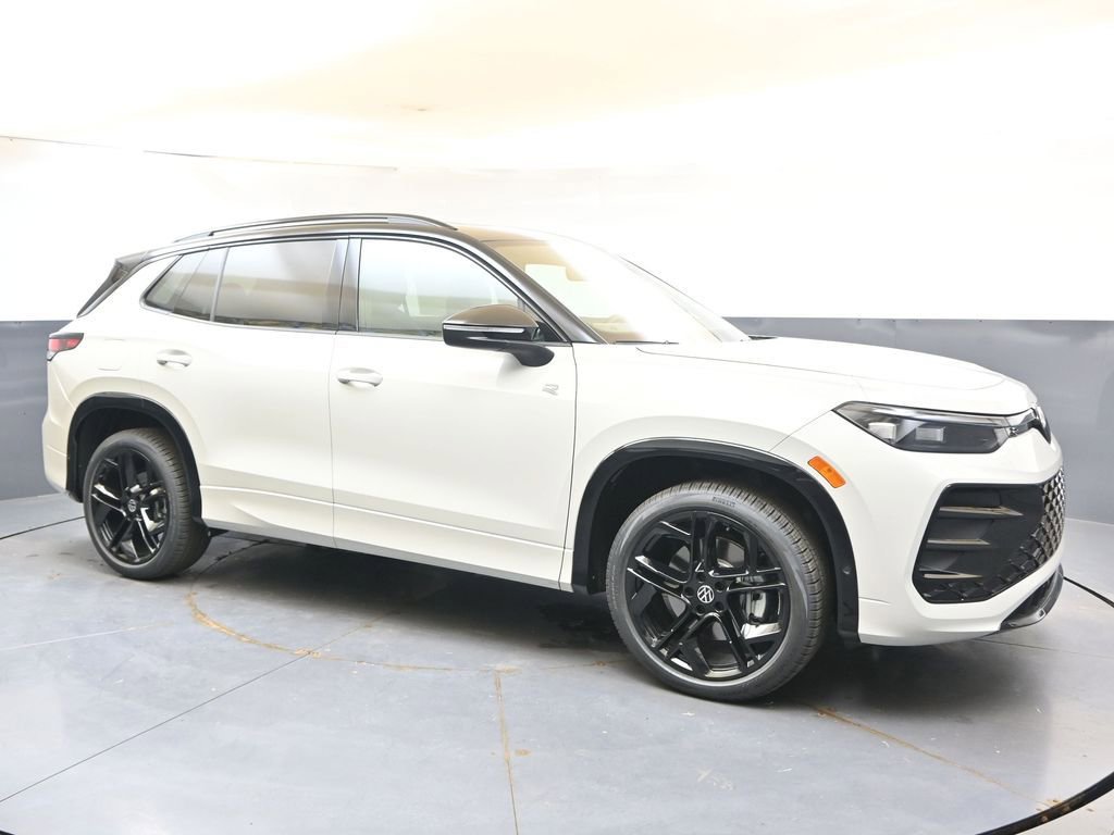 New 2026 Volkswagen Tiguan SE R-Line AWD/4WD image 7