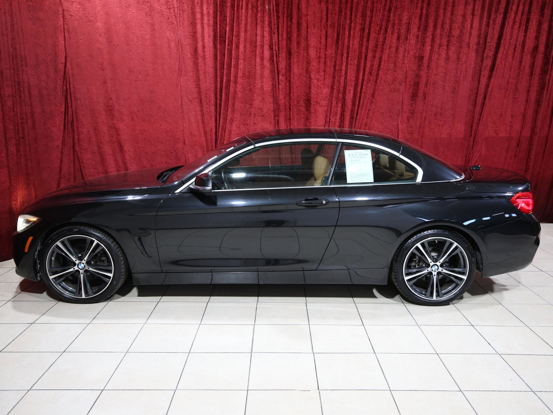 Used 2019 BMW 430i Convertible w/ Convenience Package image 4