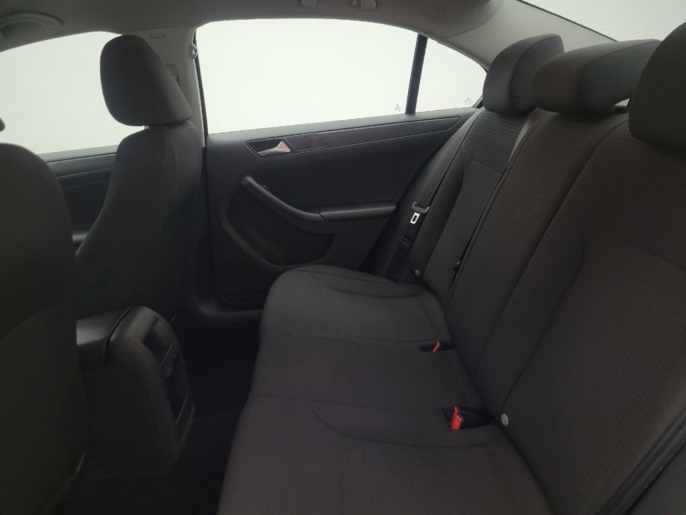 Used 2015 Volkswagen Jetta S FWD image 18