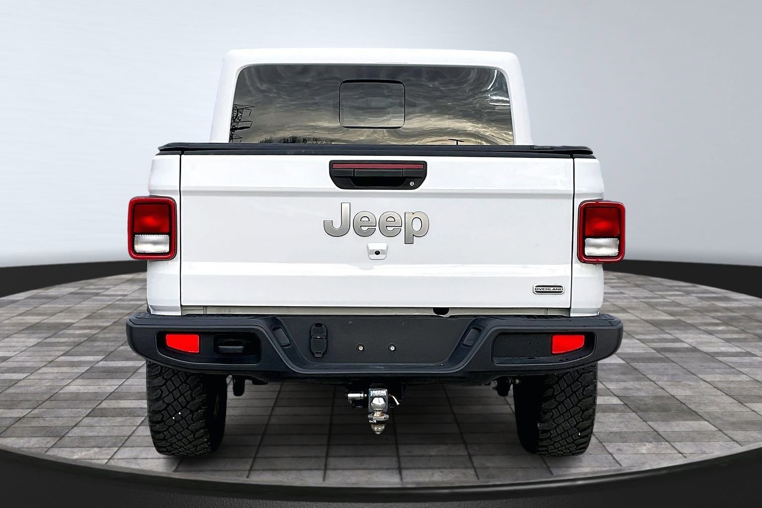 Used 2022 Jeep Gladiator Overland w/ Popular Equipment Package image 4