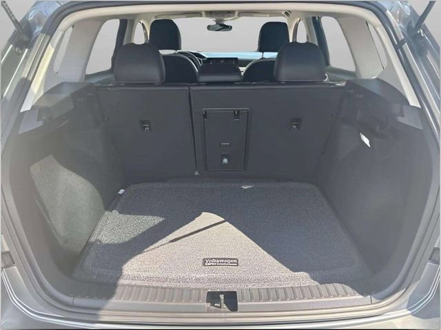 Used 2025 Volkswagen Taos SE AWD/4WD image 22