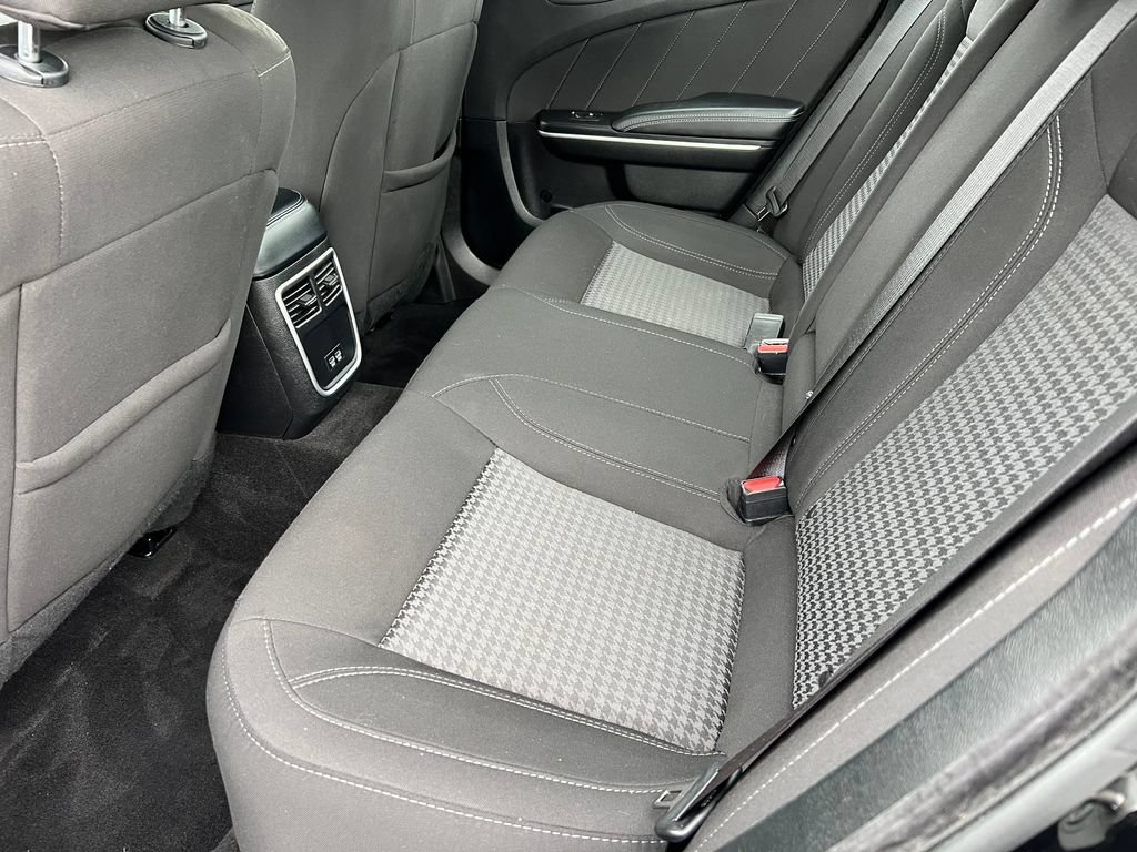 Used 2023 Dodge Charger SXT RWD image 12