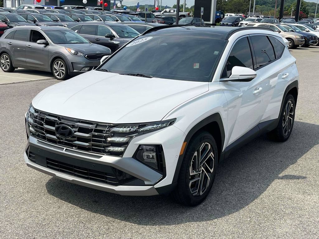 Used 2025 Hyundai Tucson Limited AWD/4WD image 34