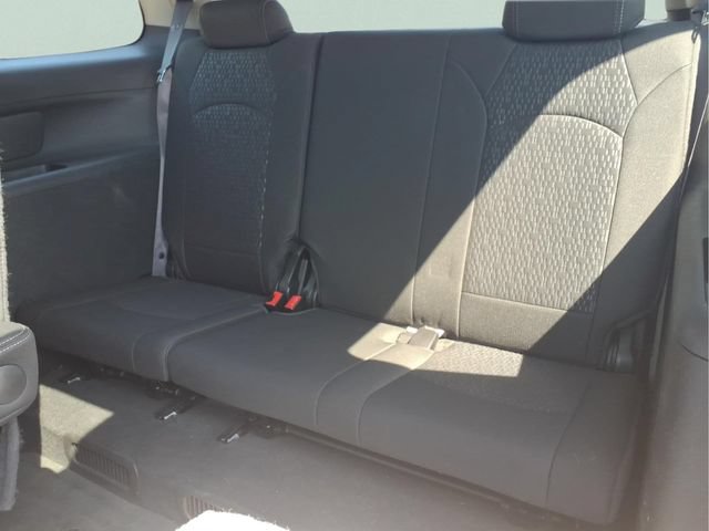 Used 2013 GMC Acadia SLE FWD image 21
