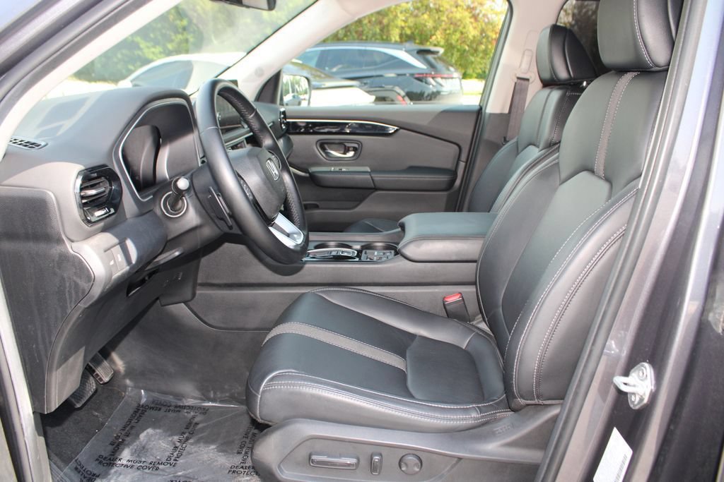 Certified 2025 Honda Pilot EX-L image 12