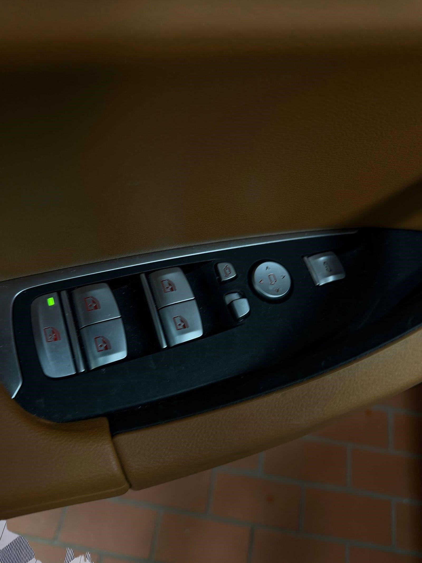 Certified 2024 BMW X3 xDrive30i w/ Premium Package w/ZPA image 9