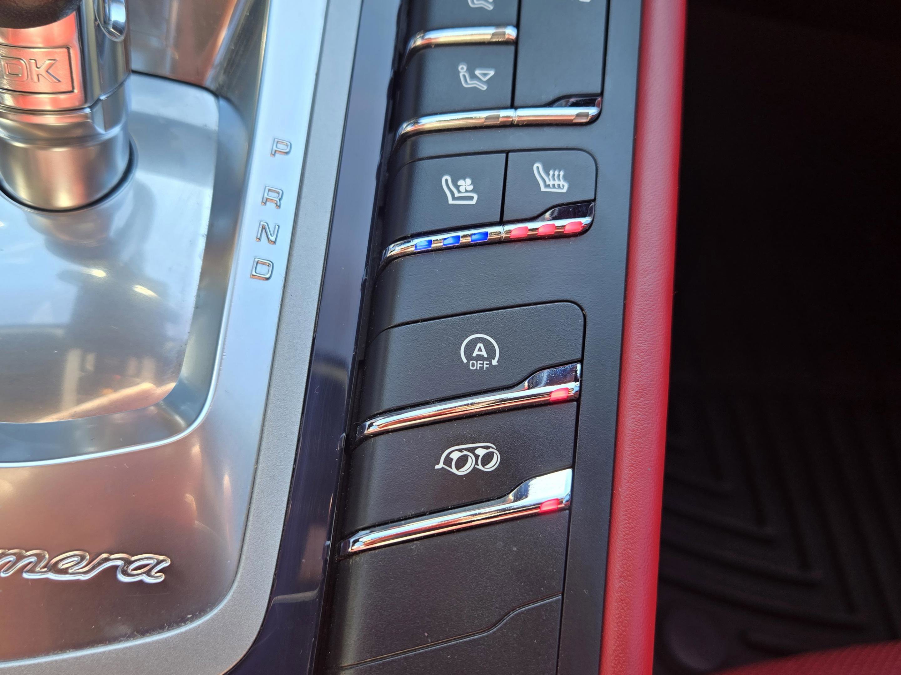 Used 2015 Porsche Panamera Turbo S image 23