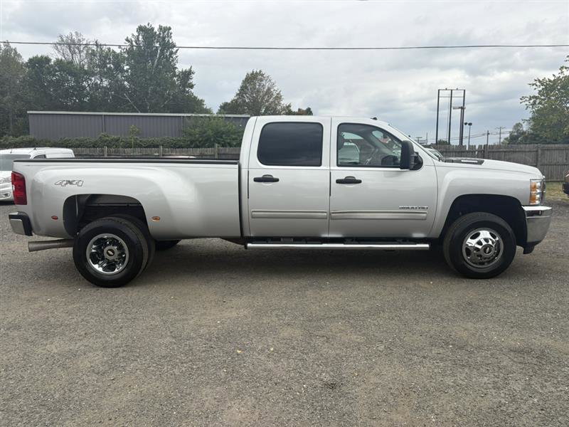 Used 2011 Chevrolet Silverado 3500 LT w/ Snow Plow Prep Package image 5