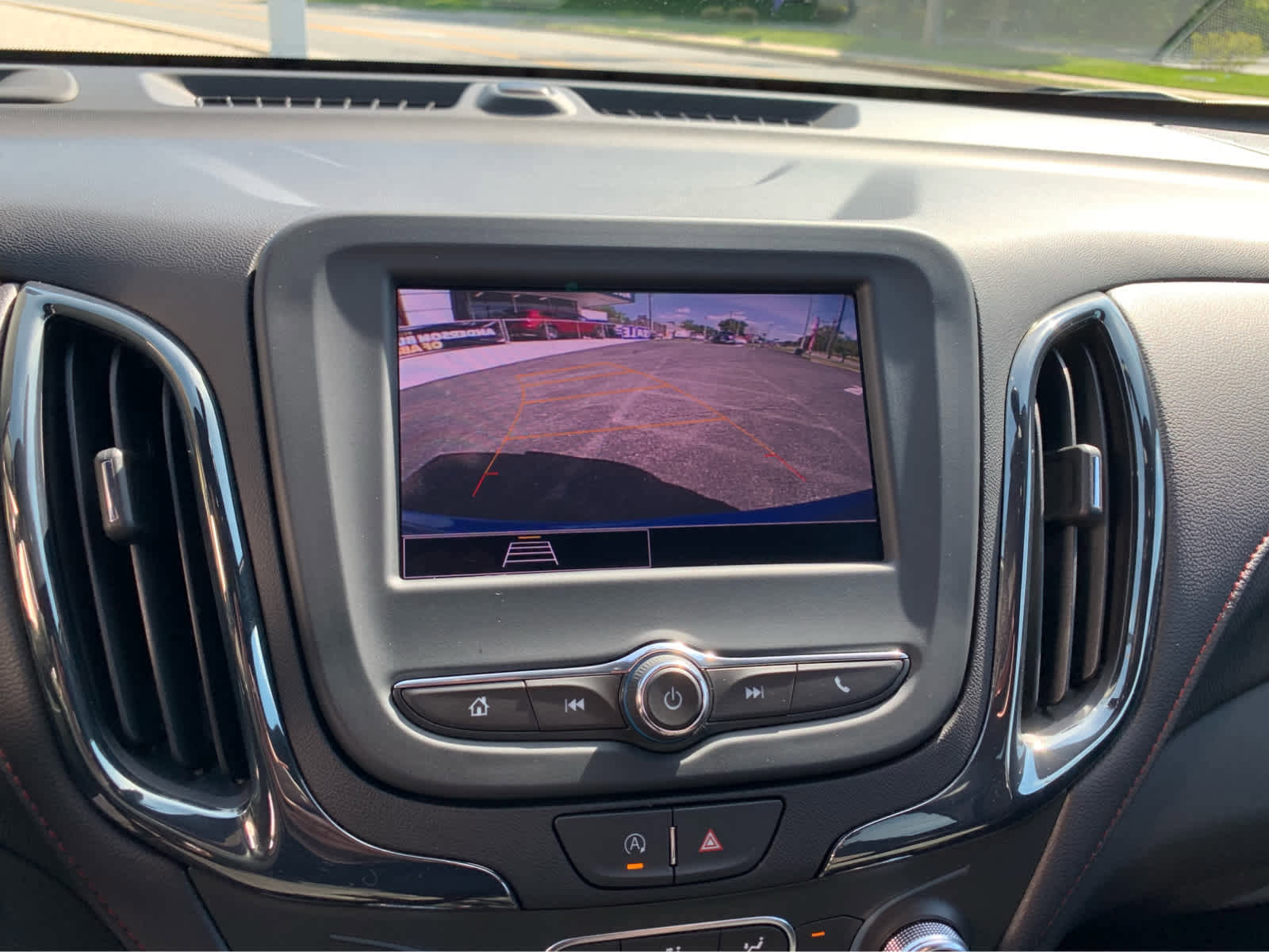 Used 2024 Chevrolet Equinox RS FWD image 17