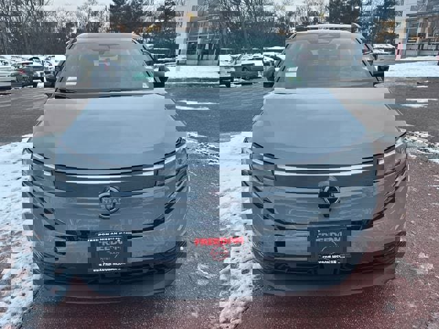 New 2026 Nissan Leaf Platinum+ image 3