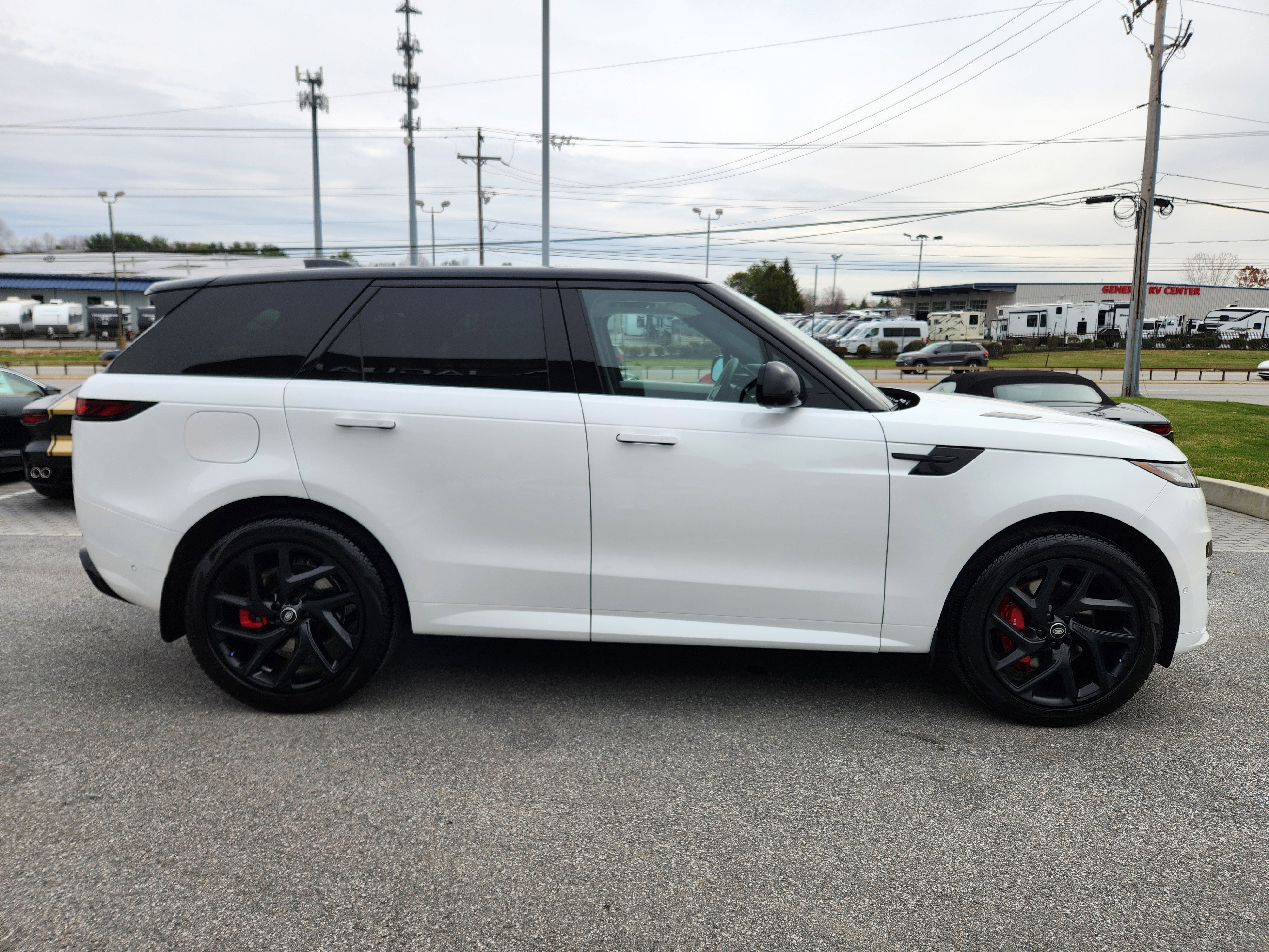 Certified 2025 Land Rover Range Rover Sport Dynamic SE image 6