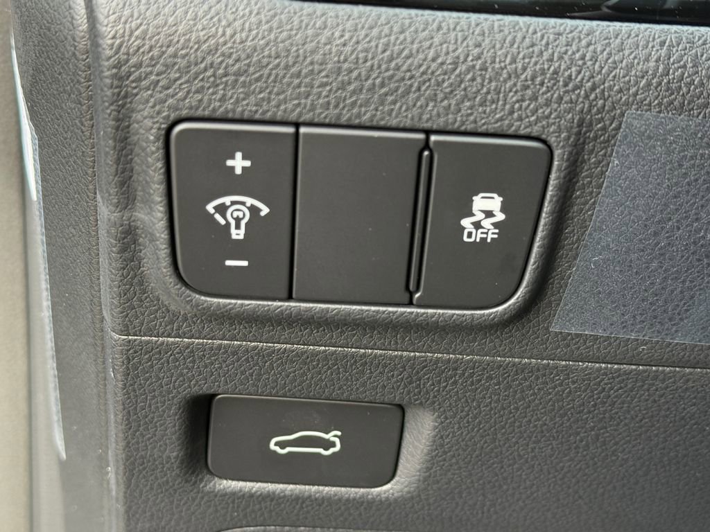 New 2026 Kia K5 EX image 22