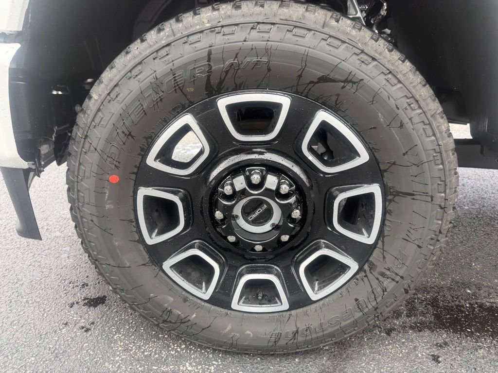 New 2026 Ford F250 Platinum AWD/4WD image 10