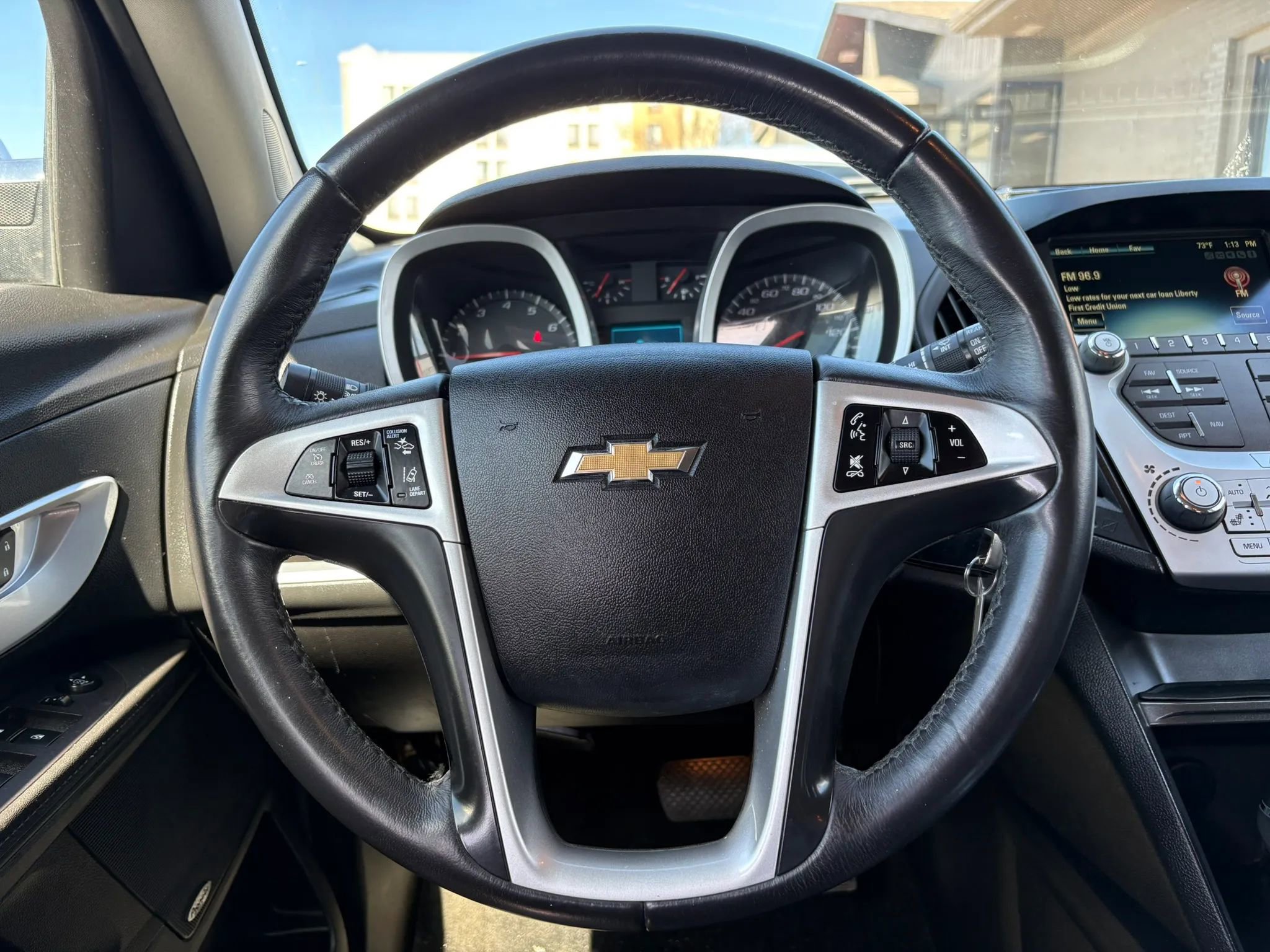 Used 2017 Chevrolet Equinox Premier w/ Enhanced Convenience Package image 15