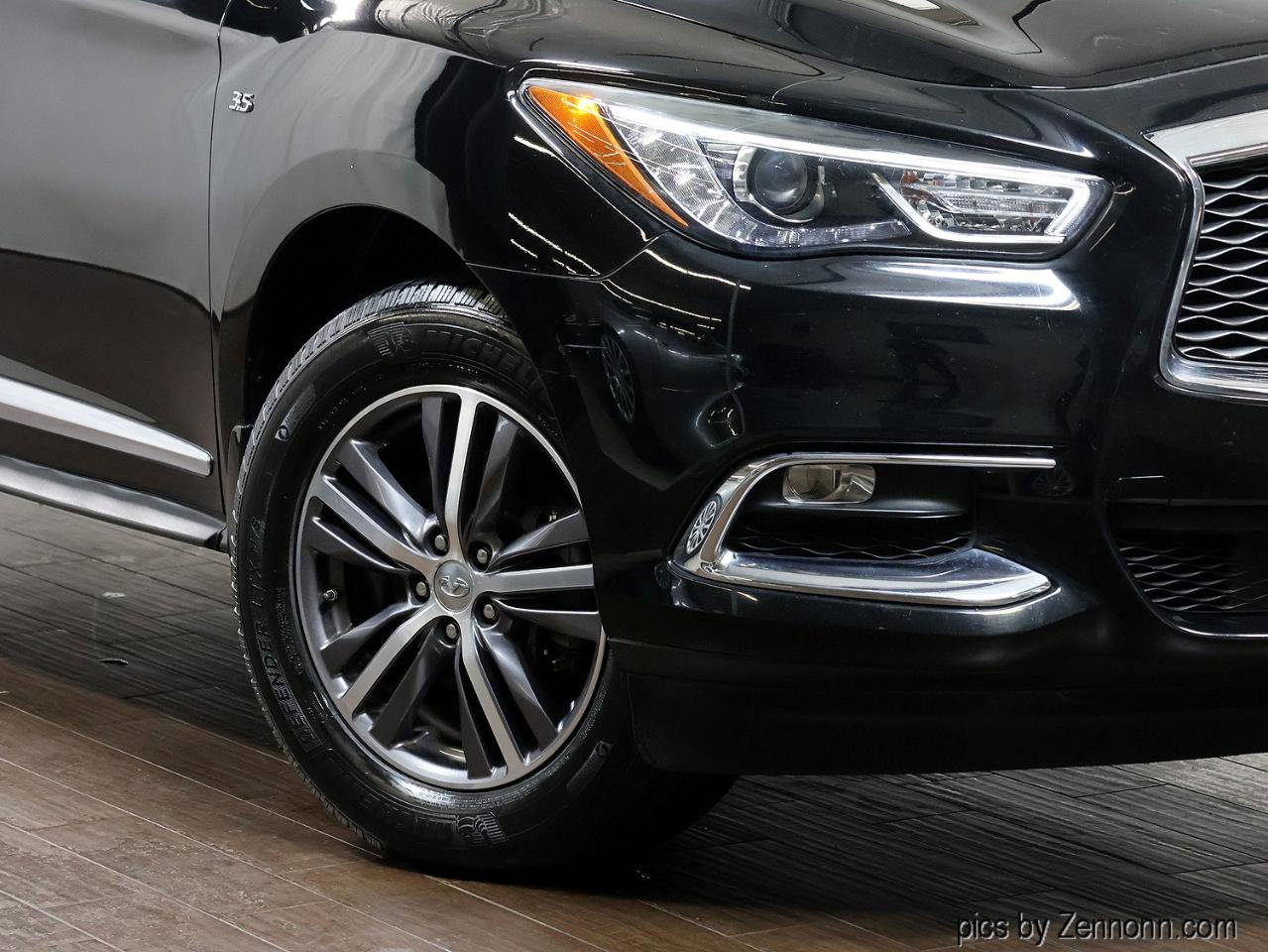 Used 2019 INFINITI QX60 Luxe image 3