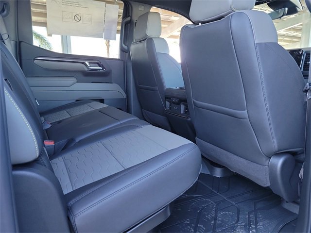 New 2026 Chevrolet Silverado 1500 ZR2 image 17