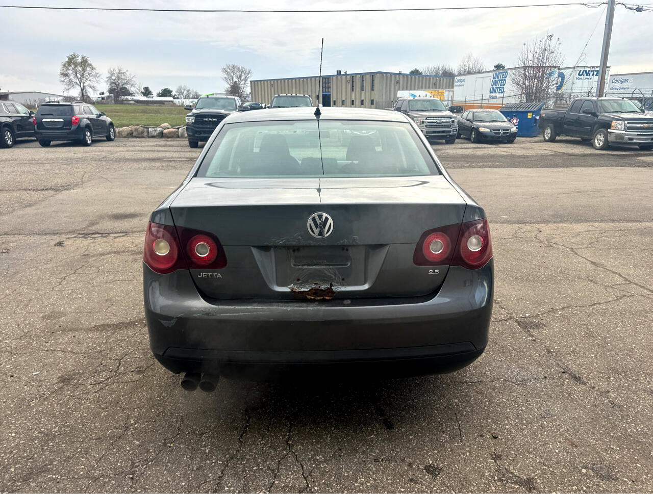Used 2009 Volkswagen Jetta S FWD image 6