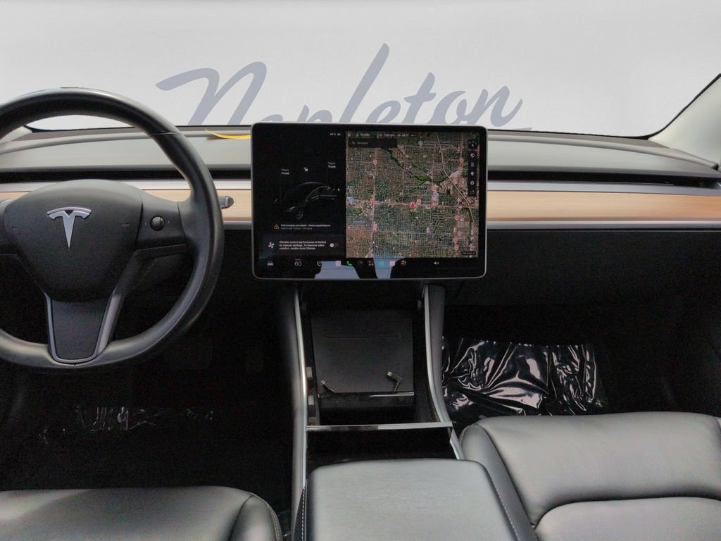 Used 2018 Tesla Model 3 Mid Range RWD image 18