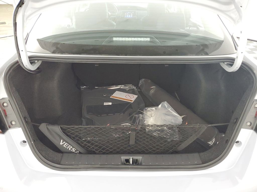 New 2025 Nissan Versa SV w/ Trunk Package image 30