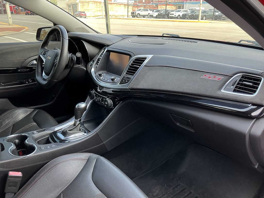 Used 2014 Chevrolet SS RWD image 30