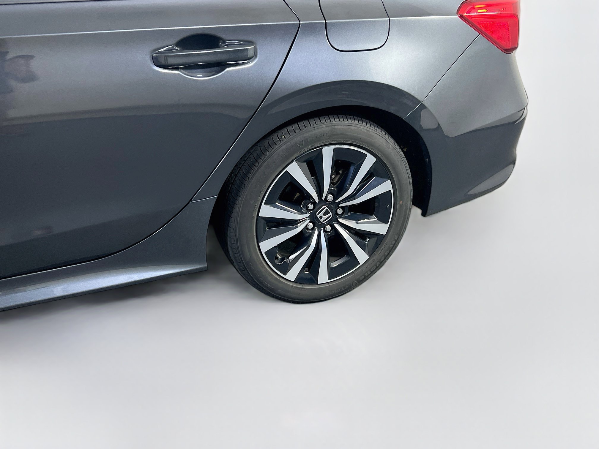 Used 2024 Honda Civic EX image 30