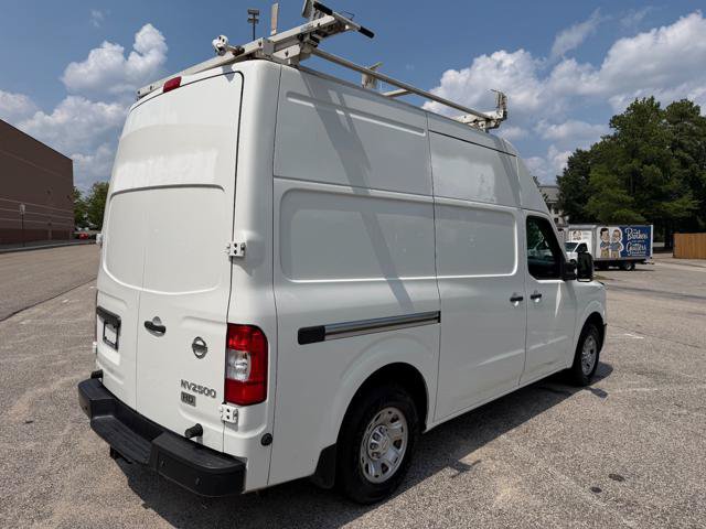 Used 2016 Nissan NV 2500 SV w/ Technology Package RWD image 4