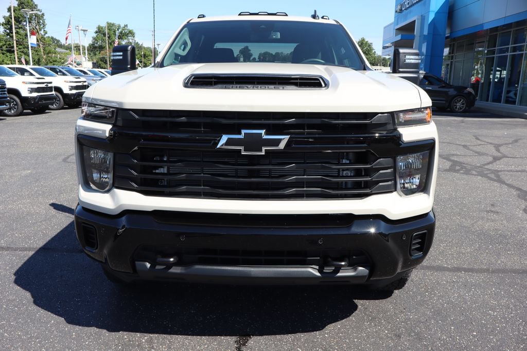 New 2026 Chevrolet Silverado 2500 Custom w/ Custom Value Package AWD/4WD image 23