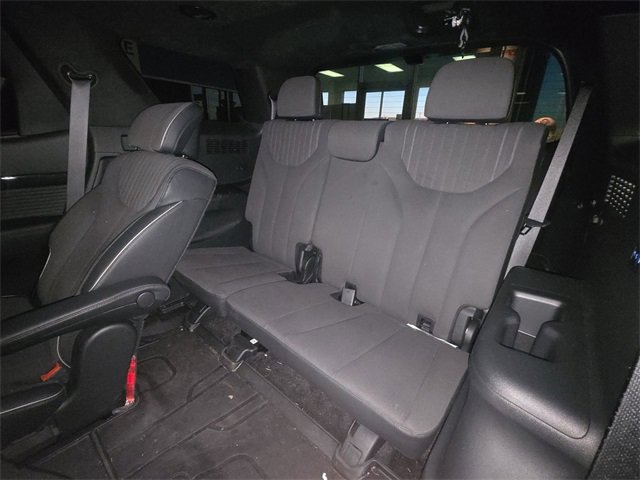 Used 2025 Hyundai Palisade Calligraphy image 24