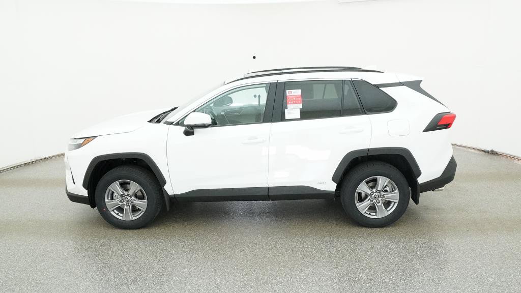 New 2025 Toyota RAV4 XLE w/ Convenience Package AWD/4WD image 6
