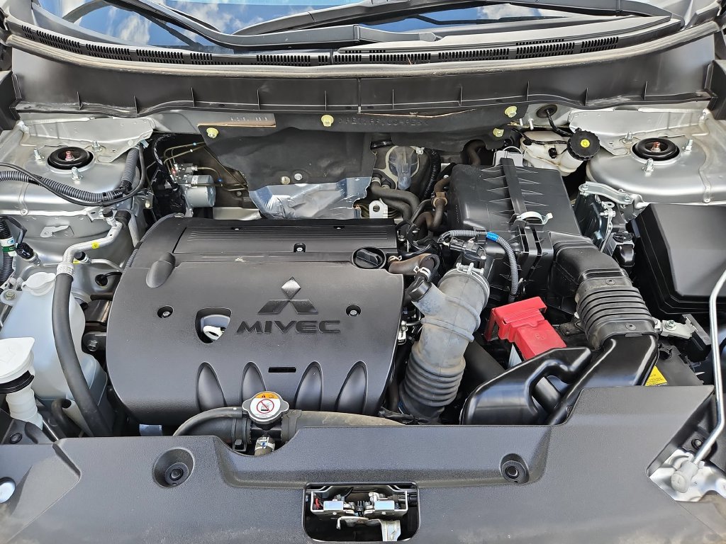 Used 2025 Mitsubishi Outlander Sport AWD image 35