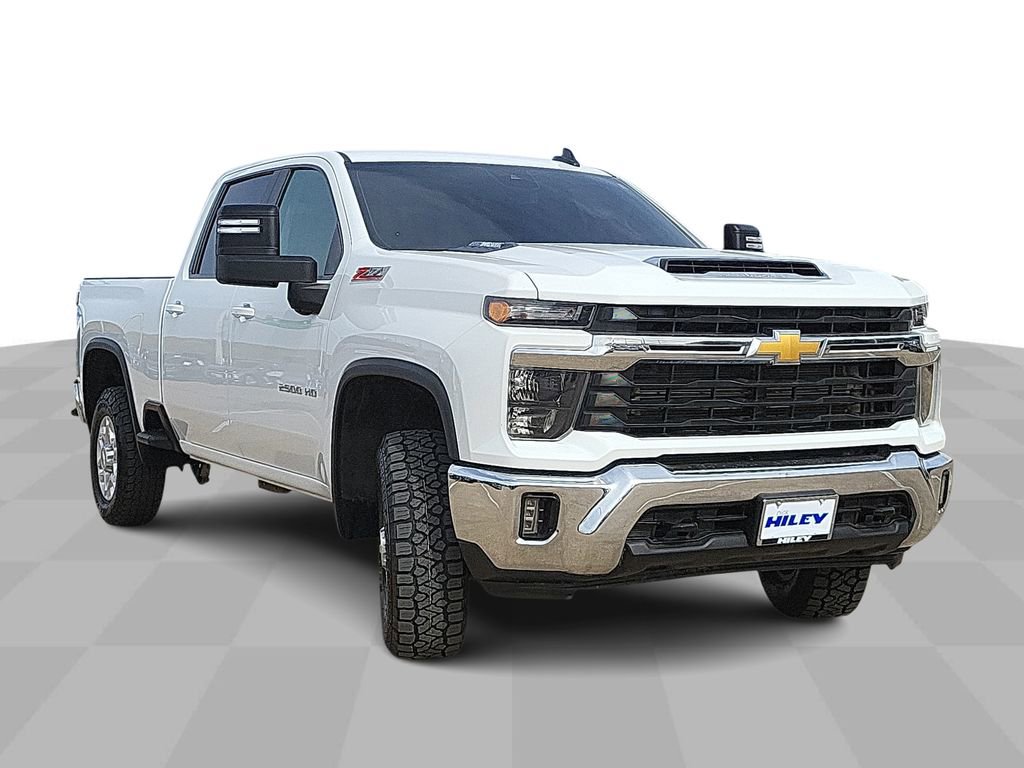 Used 2024 Chevrolet Silverado 2500 LT image 2