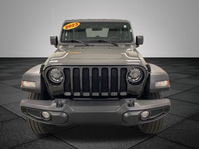 Used 2023 Jeep Wrangler Sport AWD/4WD image 2