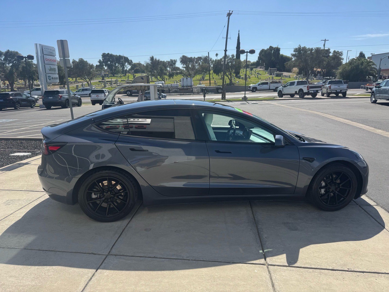 Used 2023 Tesla Model 3 Standard Range RWD image 6