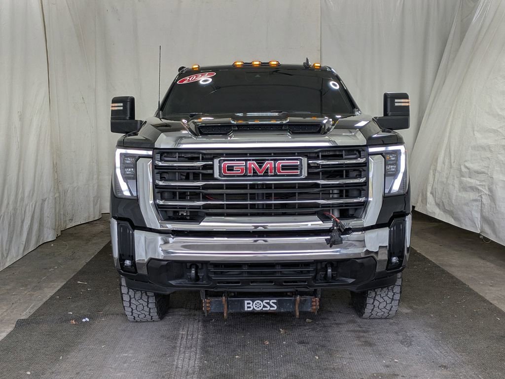 Used 2024 GMC Sierra 3500 SLE w/ SLE Convenience Package AWD/4WD image 29