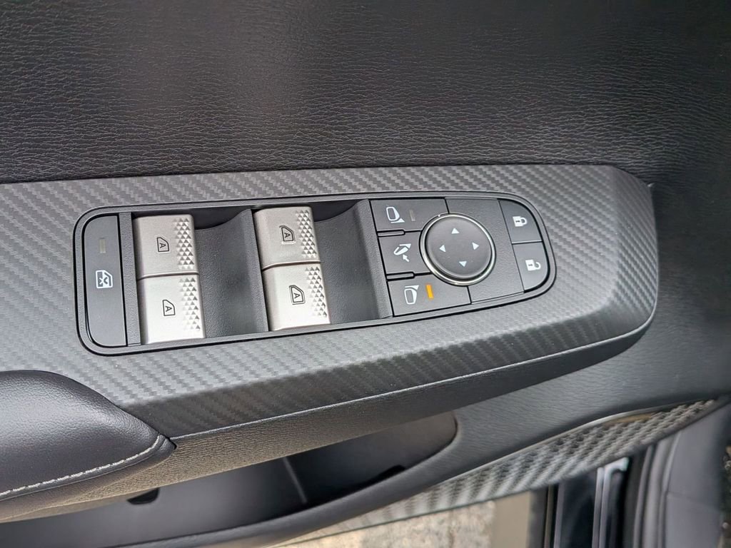 New 2026 Mitsubishi Outlander SE AWD/4WD image 15