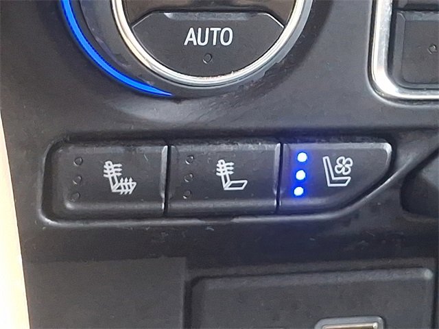 Used 2023 Chevrolet Tahoe Premier image 25