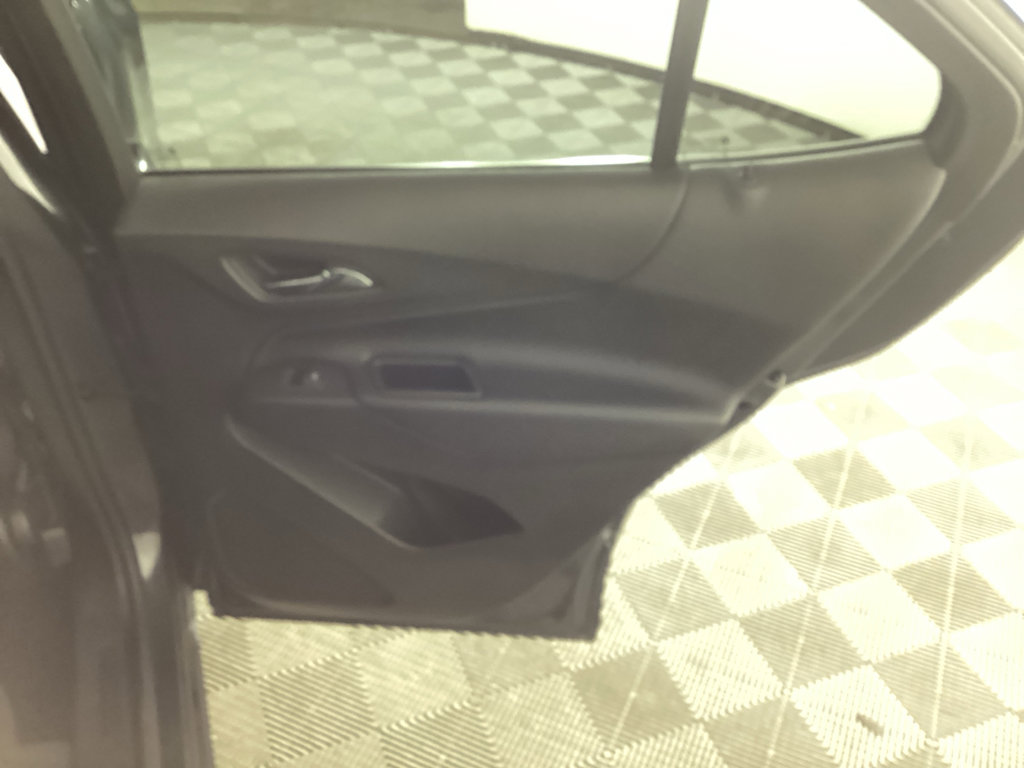 Used 2021 Chevrolet Equinox LT w/ LPO, Cargo Package image 11