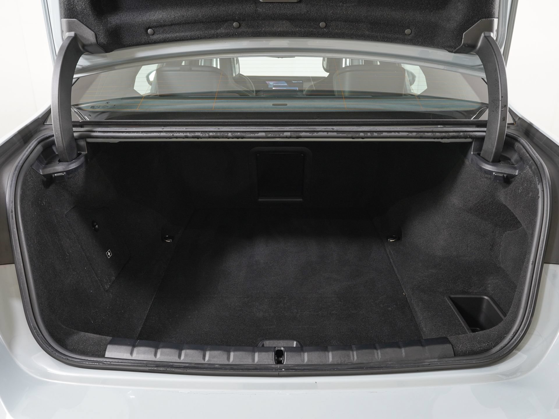 Used 2023 BMW i7 xDrive60 AWD/4WD image 12
