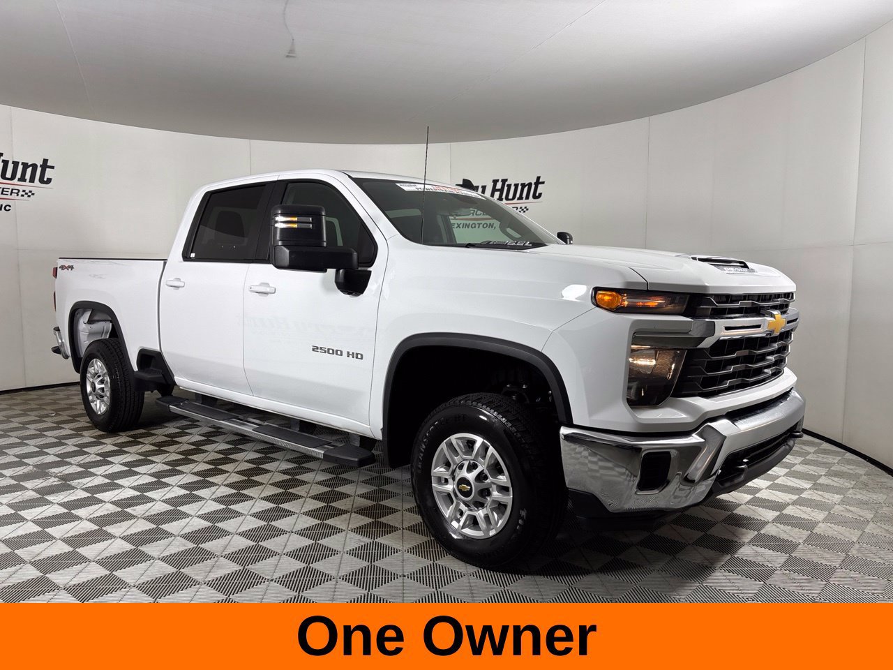 Used 2026 Chevrolet Silverado 2500 LT AWD/4WD image 4