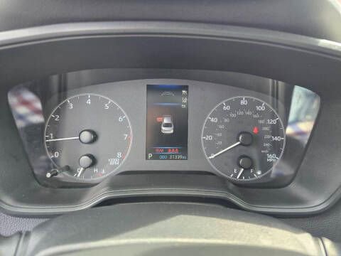 Used 2023 Toyota Corolla LE image 16