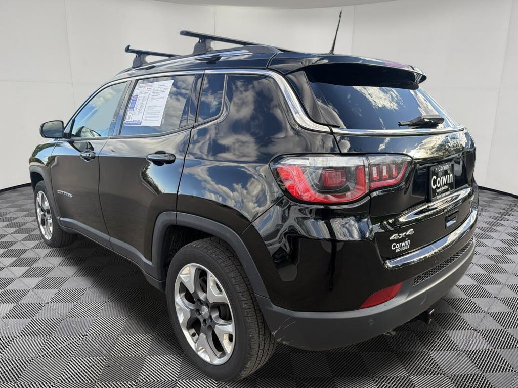 Used 2019 Jeep Compass Limited w/ Safety & Security Group AWD/4WD image 5